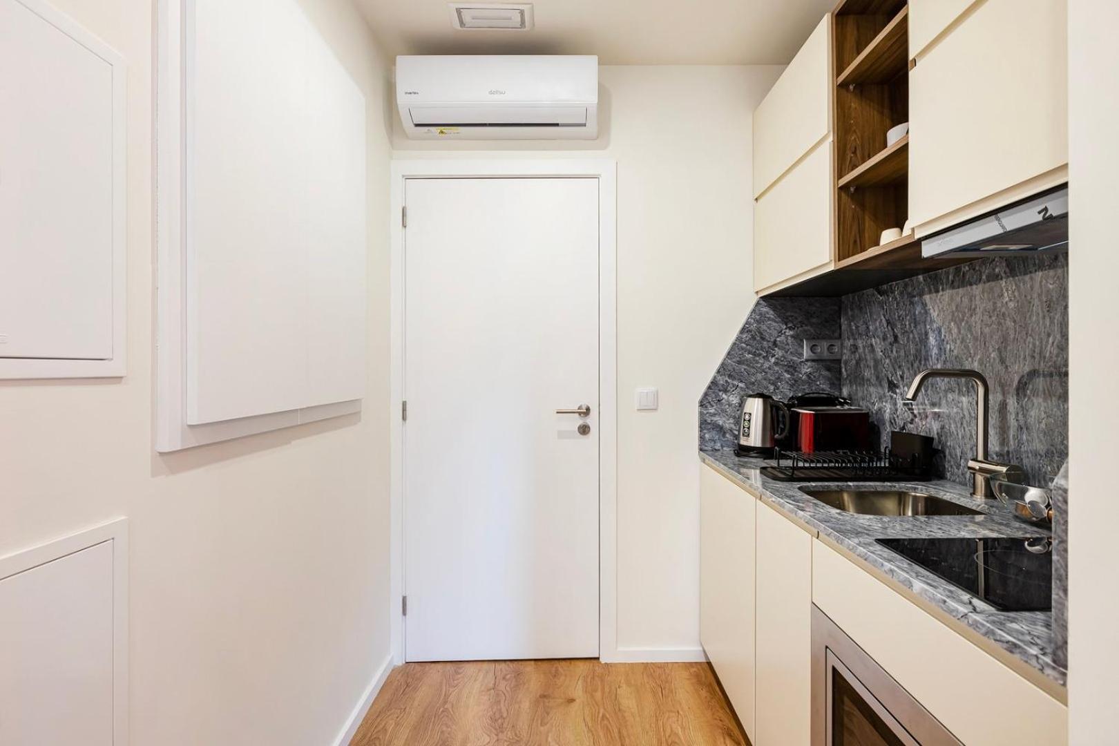 Guestready - Caldeireiros Studios * Oporto